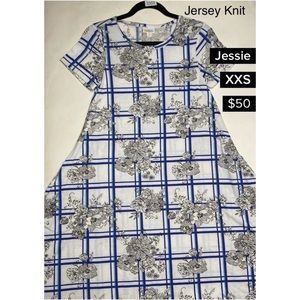 Lularoe Jessie swing dress